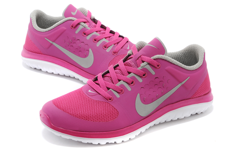 Femmes Nike FS Lite Run chaussures de course gratuit gris rose (5)